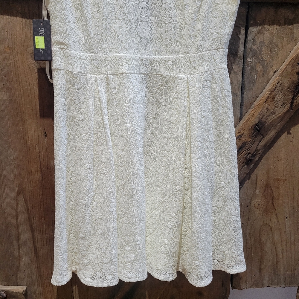 Miss Me Found Love lace dress size Medium - Picture 5 of 12